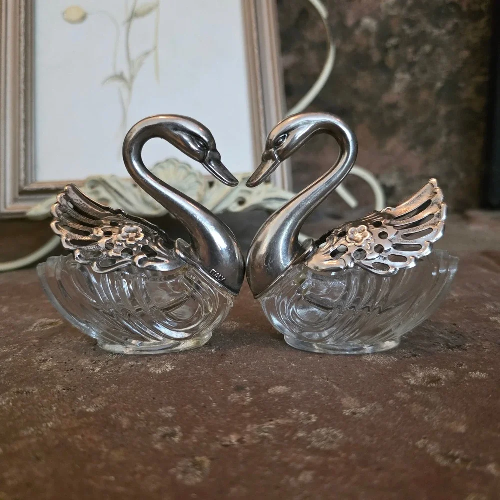 Vintage Italian Swan Salt Cellars Glass Plated Silver Hinged Wings Pair  trinket